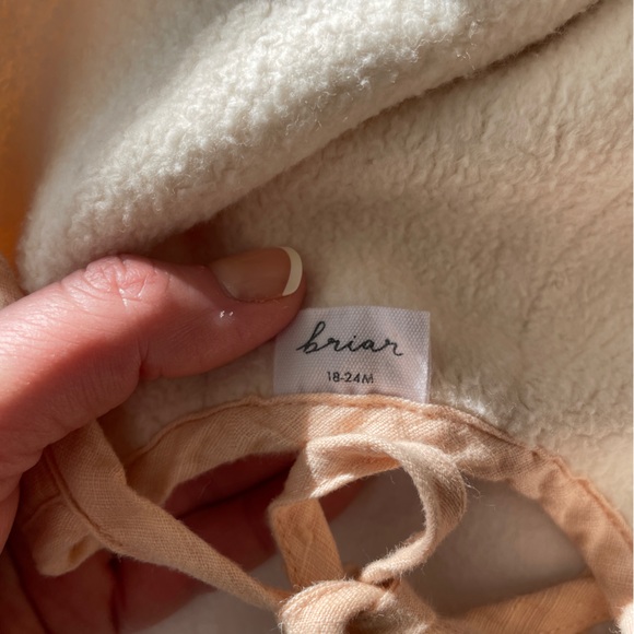 Briar Baby Peach Linen Sherpa lined bonnet 18-24 mos - Picture 3 of 5